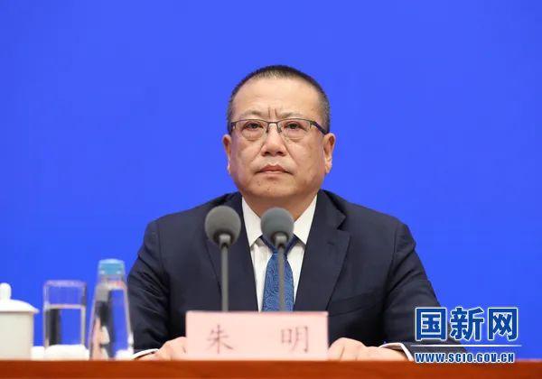 國家能源局：大力發(fā)展光伏發(fā)電、風(fēng)電等可再生能源；多管齊下解決消納問題